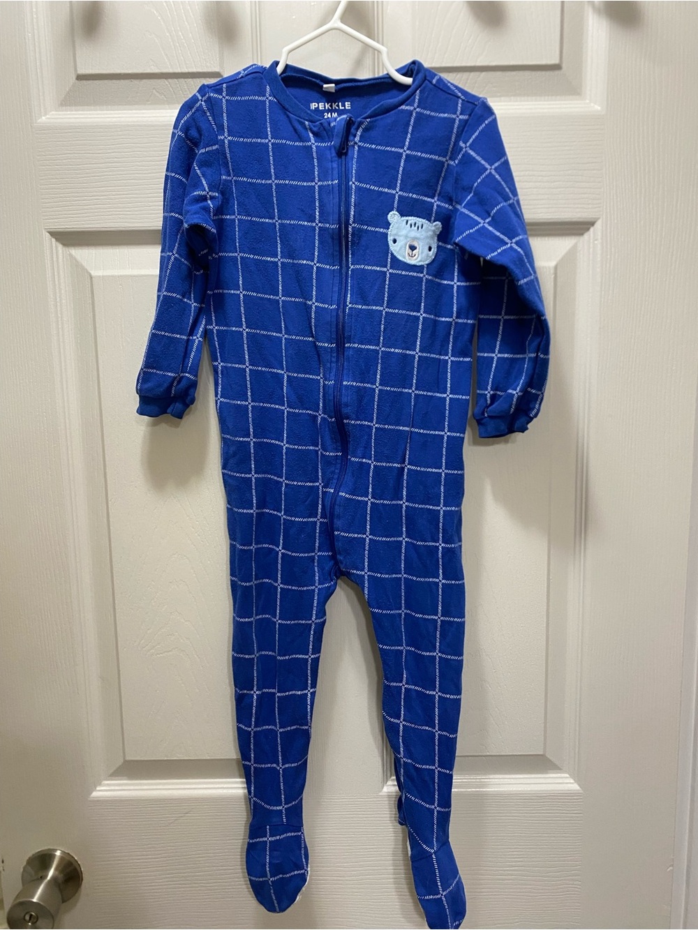 2/10$ Blue Pekkle Sleeper